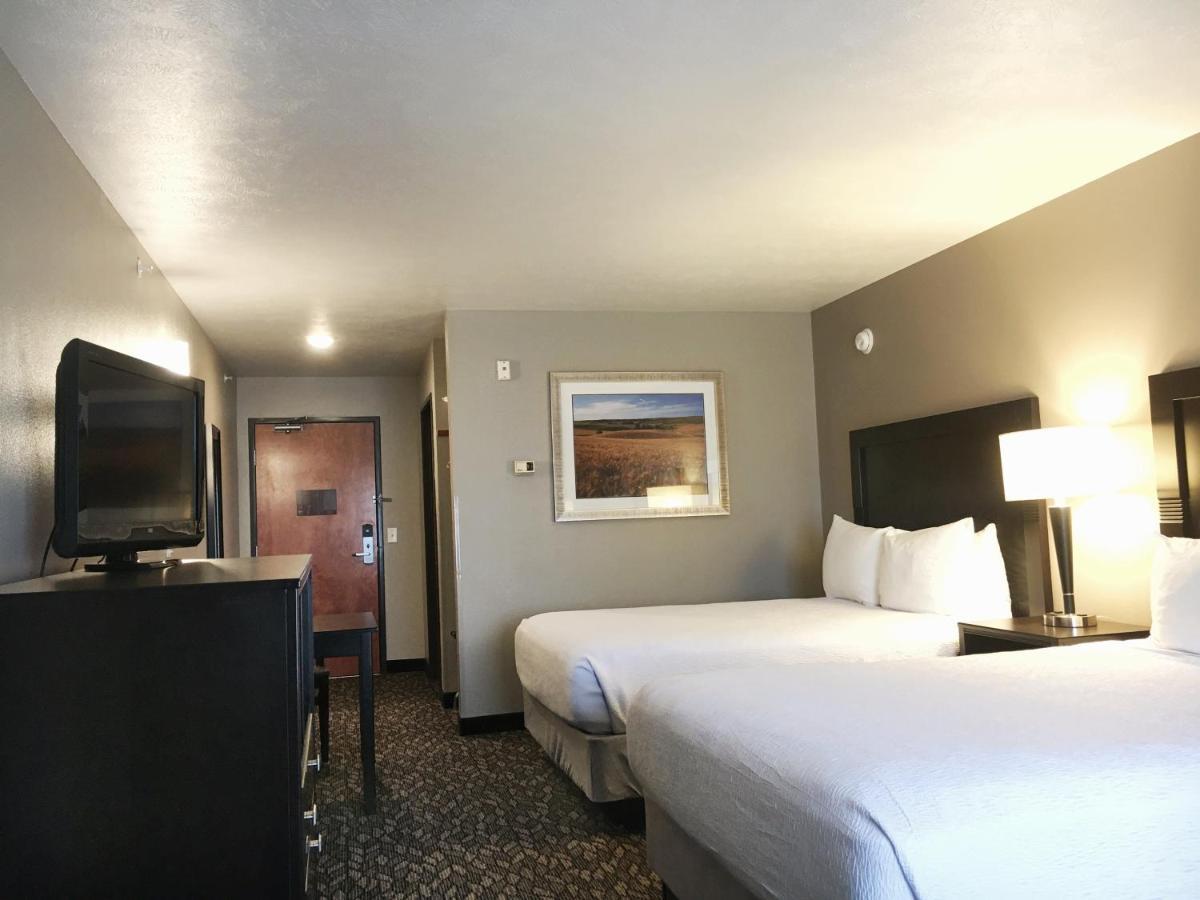 Best Western Wheatland Inn Colfax Екстериор снимка