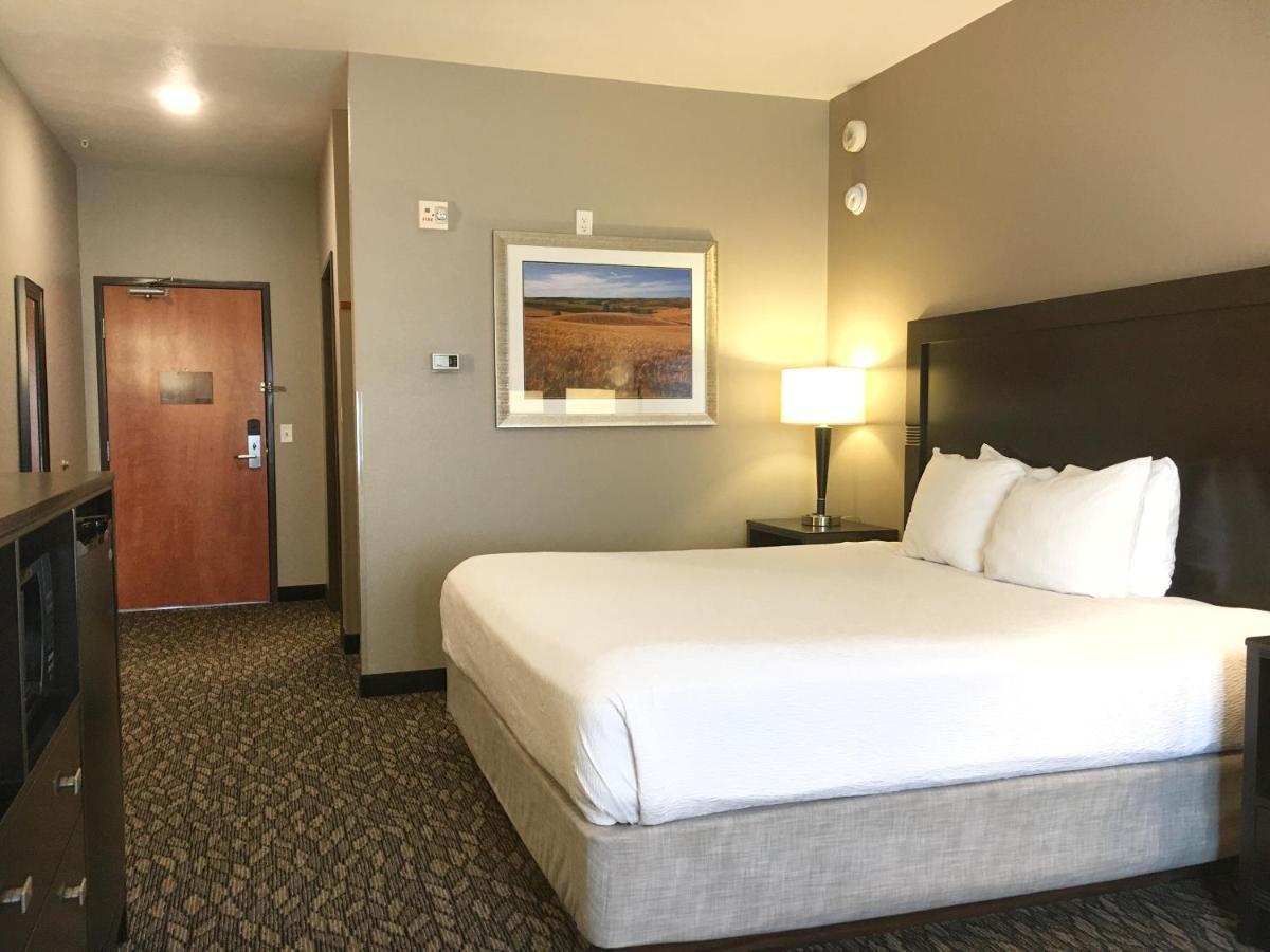 Best Western Wheatland Inn Colfax Екстериор снимка