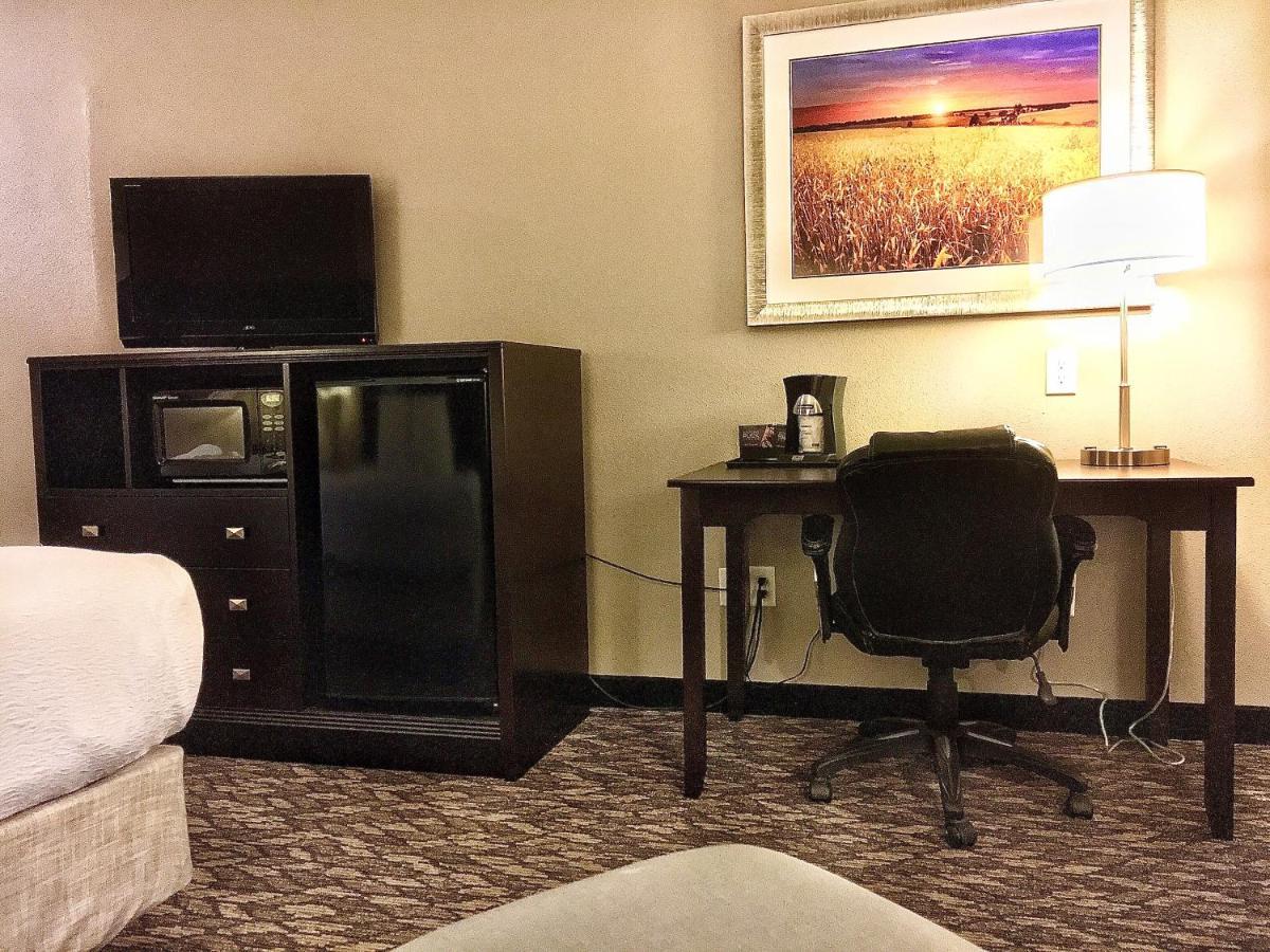 Best Western Wheatland Inn Colfax Екстериор снимка