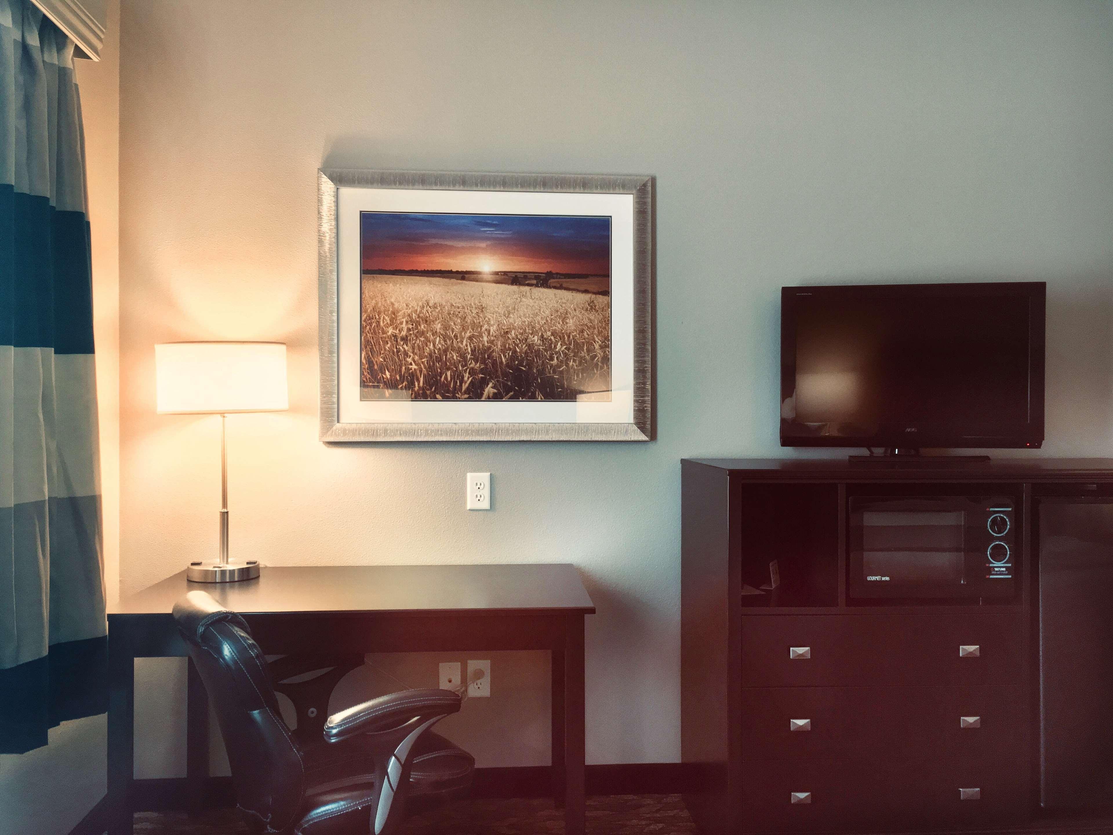 Best Western Wheatland Inn Colfax Екстериор снимка