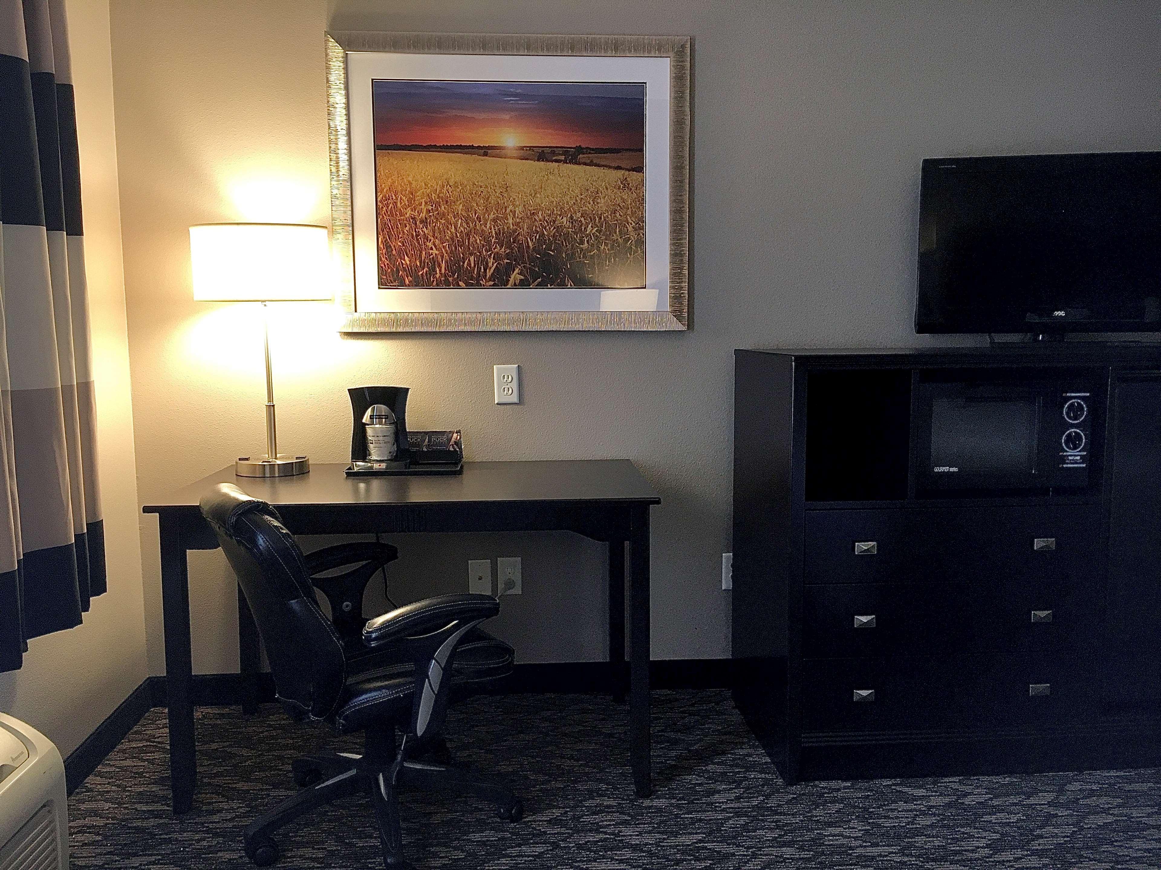 Best Western Wheatland Inn Colfax Екстериор снимка