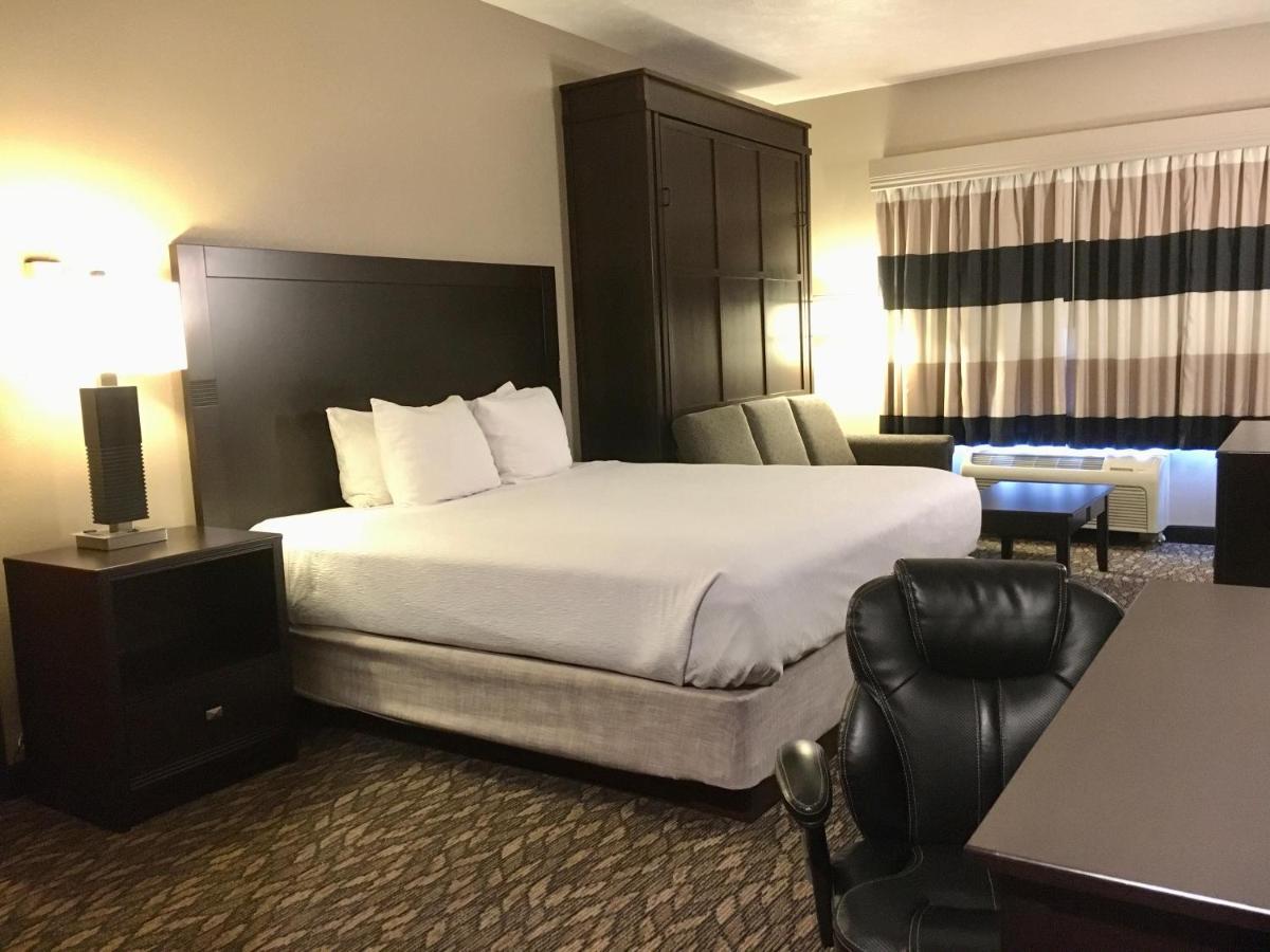 Best Western Wheatland Inn Colfax Екстериор снимка