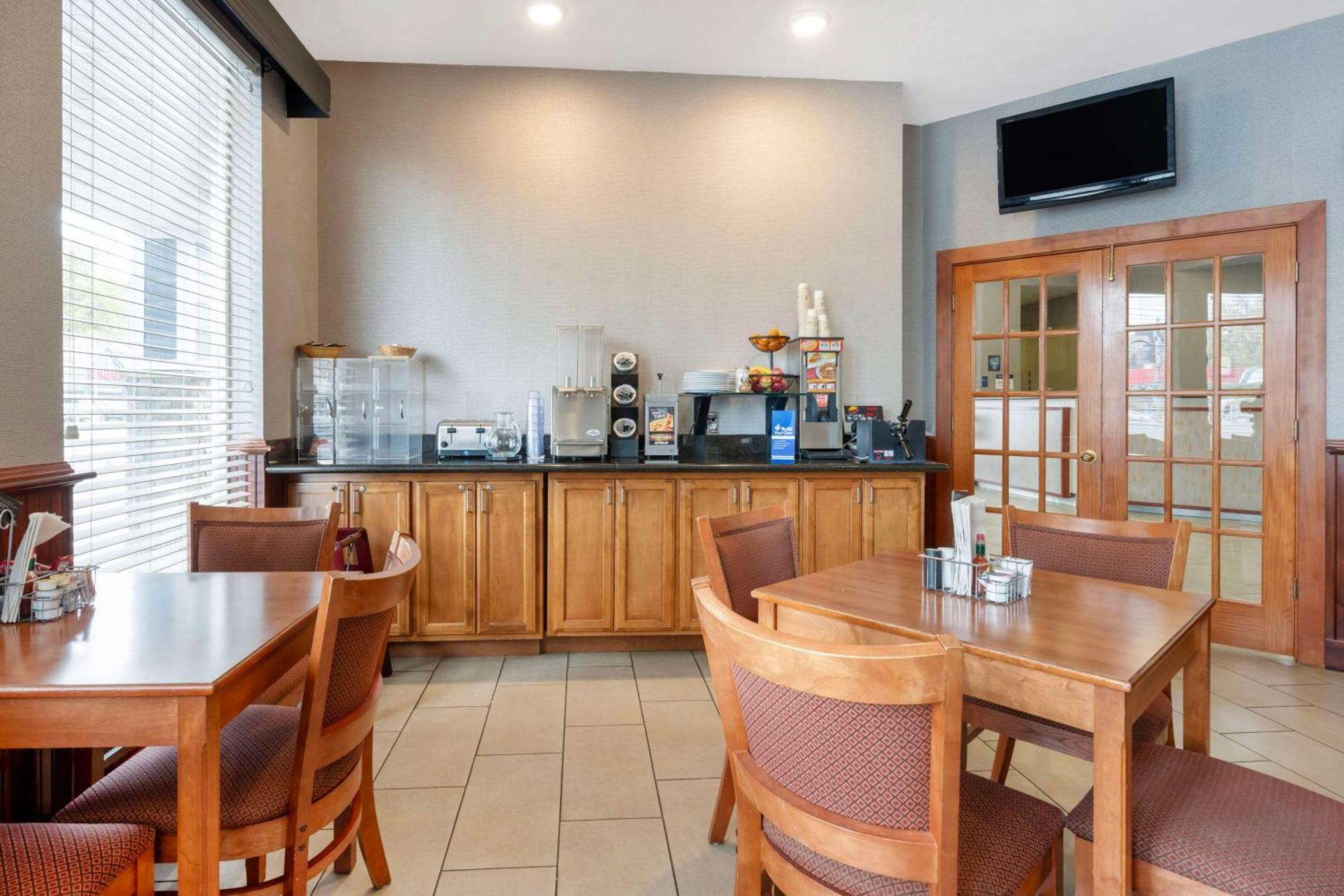 Best Western Wheatland Inn Colfax Екстериор снимка