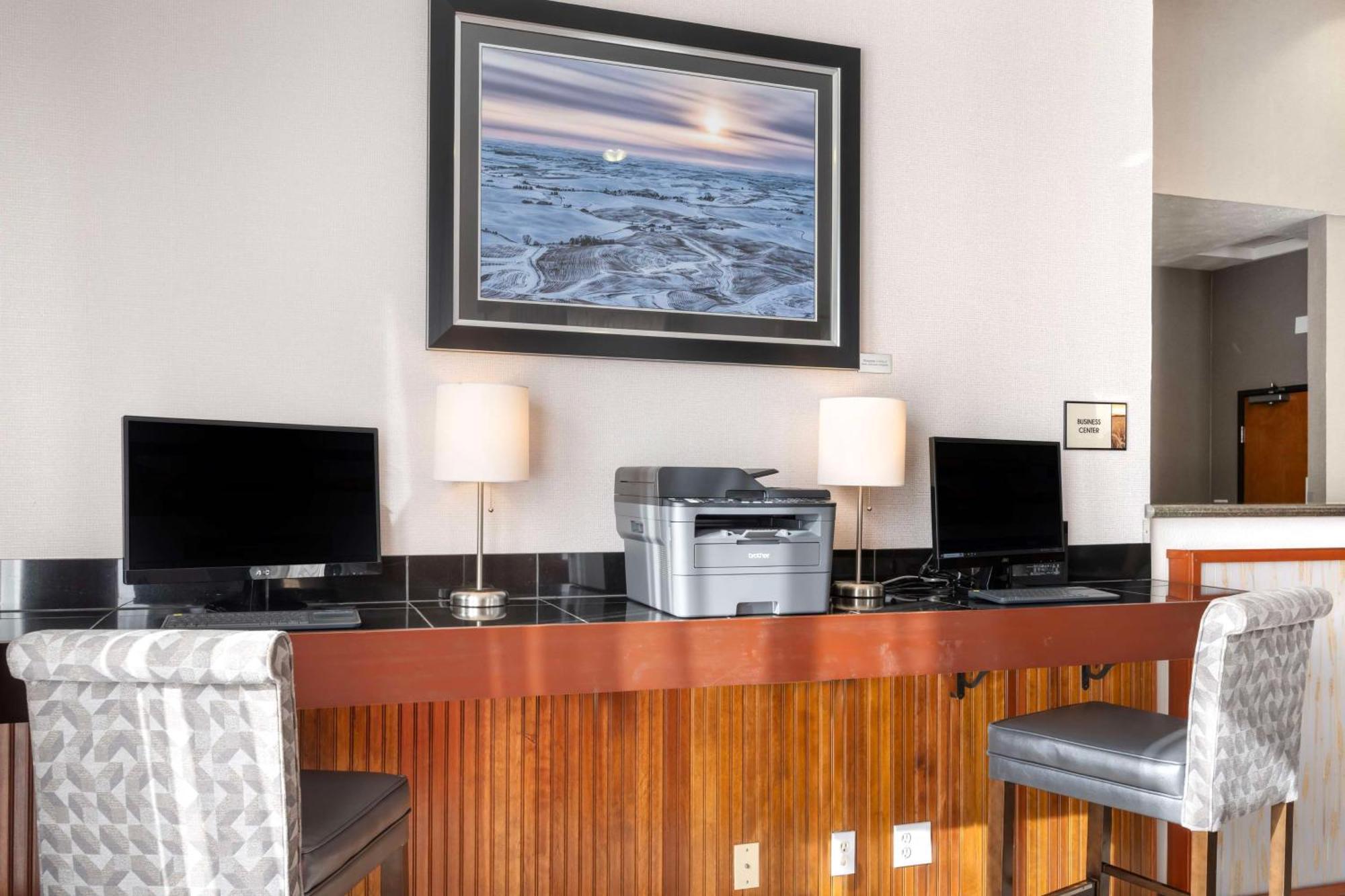 Best Western Wheatland Inn Colfax Екстериор снимка