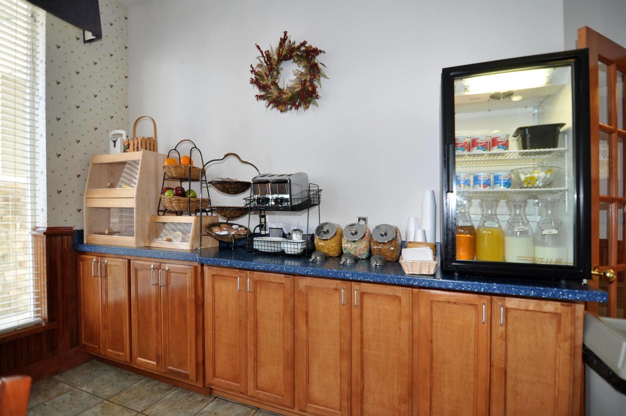 Best Western Wheatland Inn Colfax Ресторант снимка