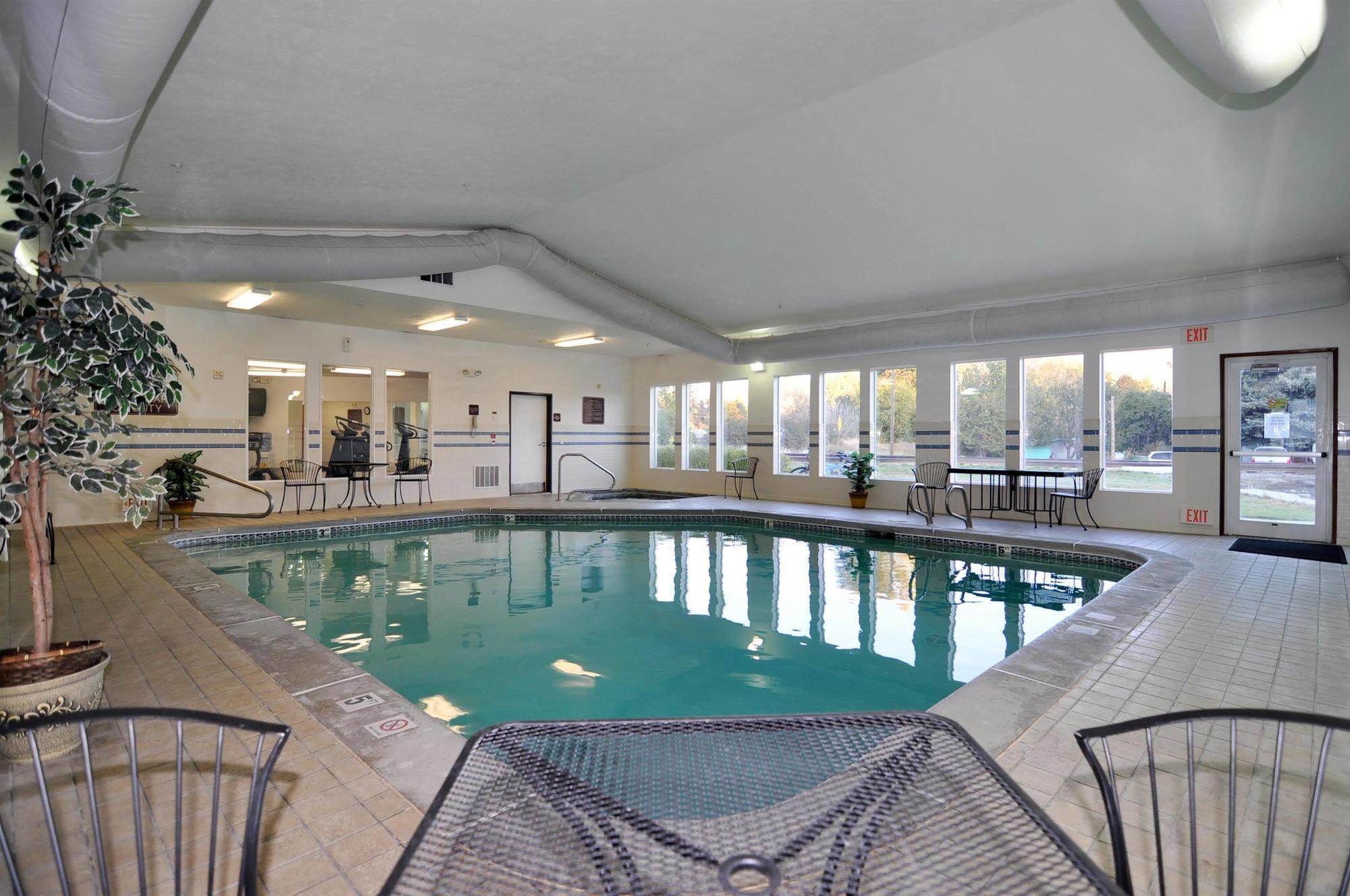 Best Western Wheatland Inn Colfax Съоръжения снимка