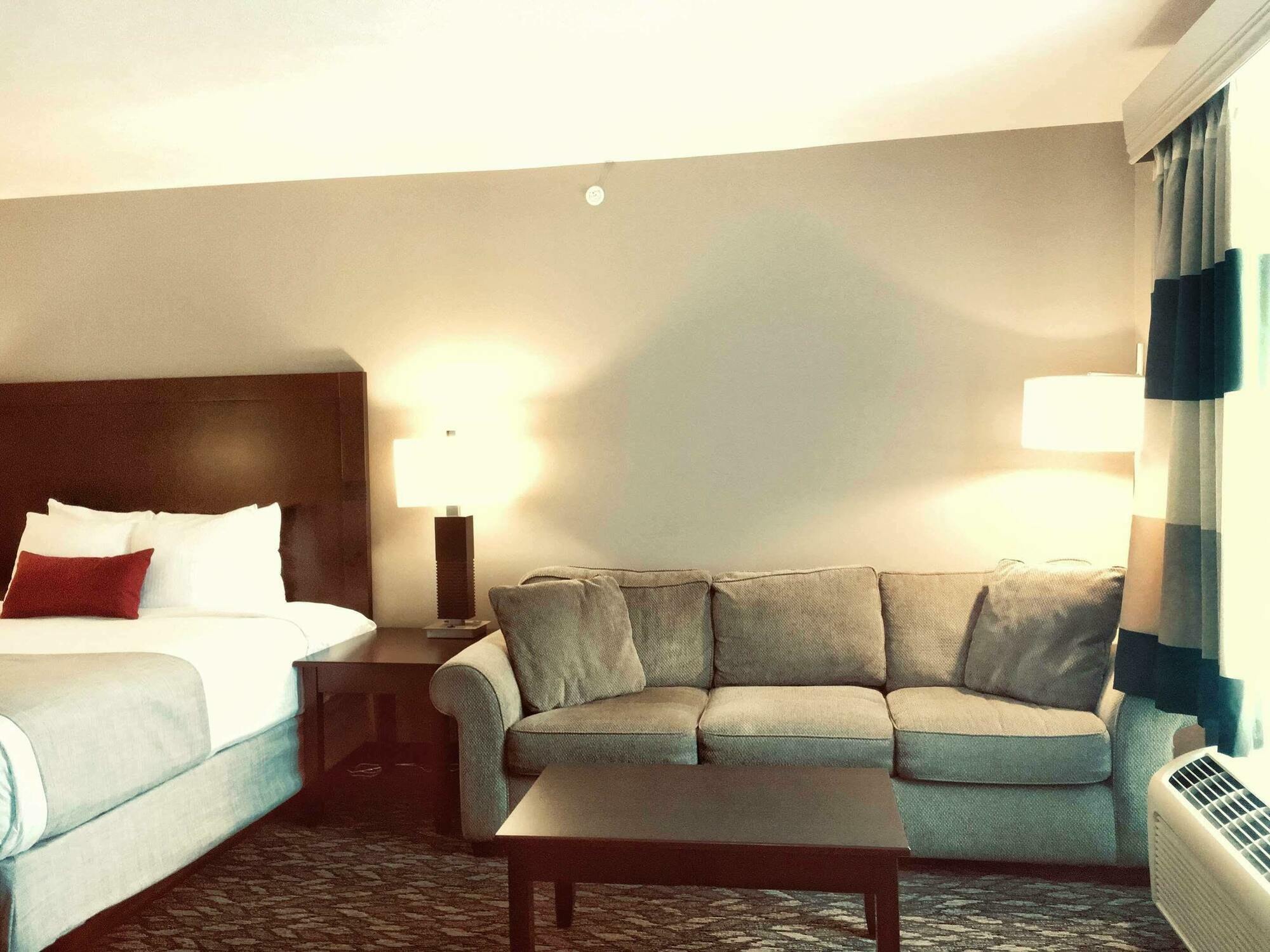 Best Western Wheatland Inn Colfax Екстериор снимка